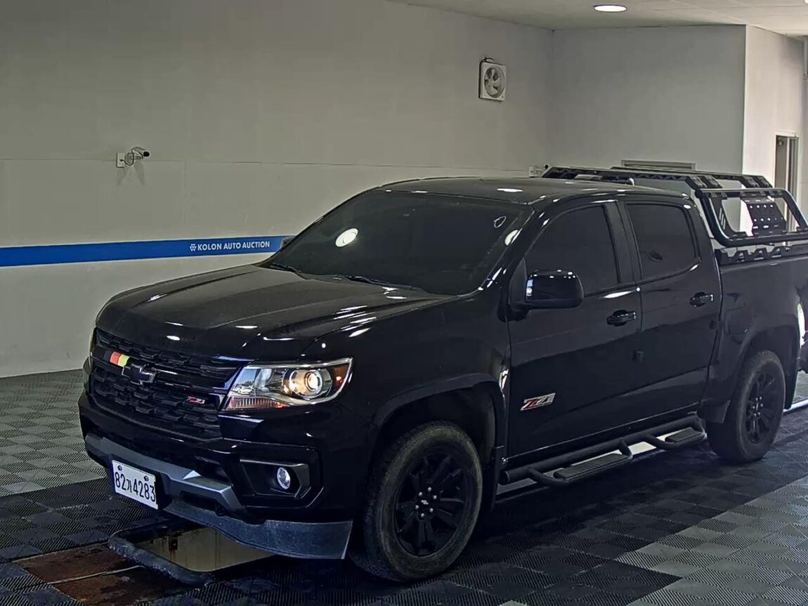 CHEVROLET (DAEWOO) REAL NEW COLORADO 3.6L 4WD Z71-X MIDNIGHT 2022 - zdjęcie 2