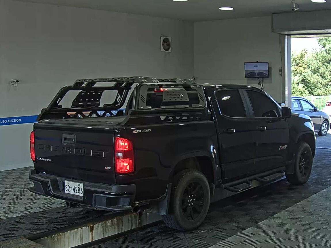 CHEVROLET (DAEWOO) REAL NEW COLORADO 3.6L 4WD Z71-X MIDNIGHT 2022 - zdjęcie 5