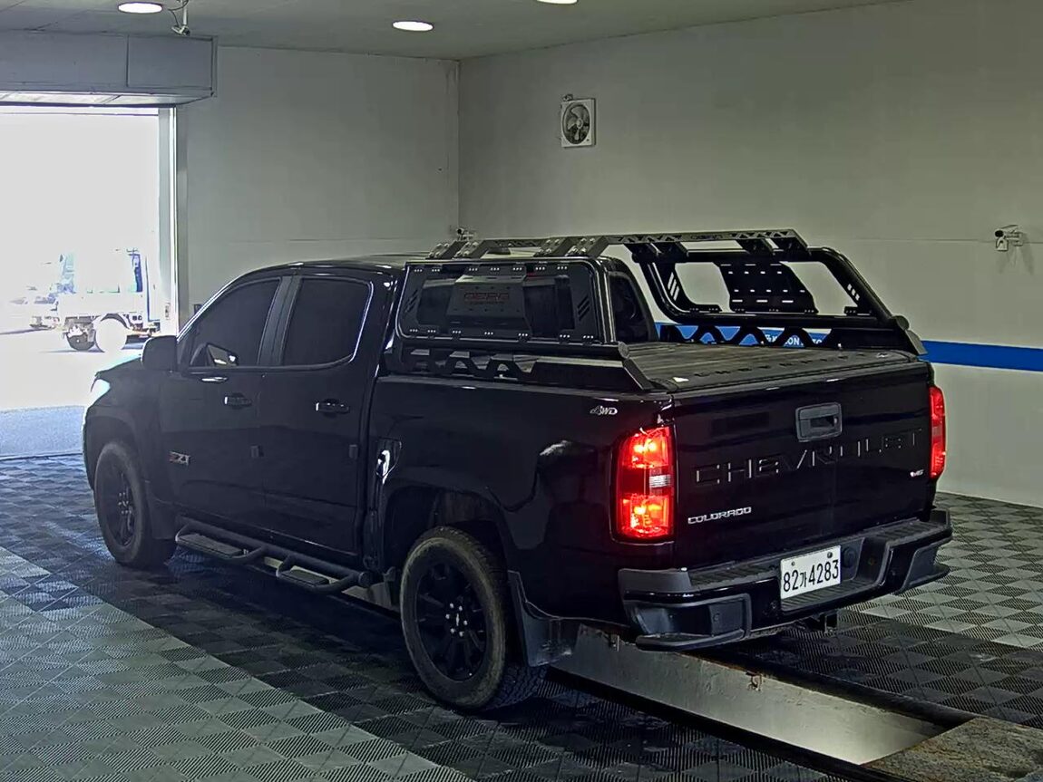 CHEVROLET (DAEWOO) REAL NEW COLORADO 3.6L 4WD Z71-X MIDNIGHT 2022 - zdjęcie 6