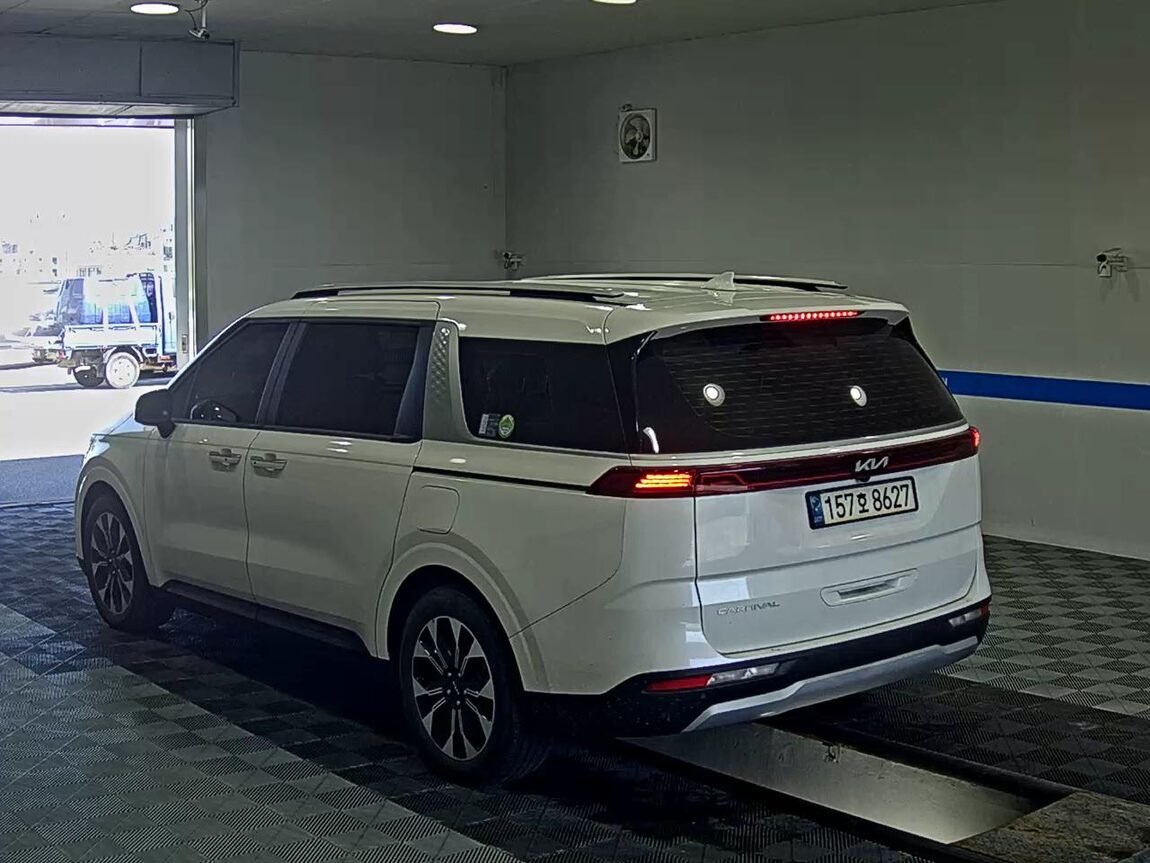 KIA NEW CARNIVAL (KA4) 9-SEATER DIESEL PRESTIGE 2022 - zdjęcie 6