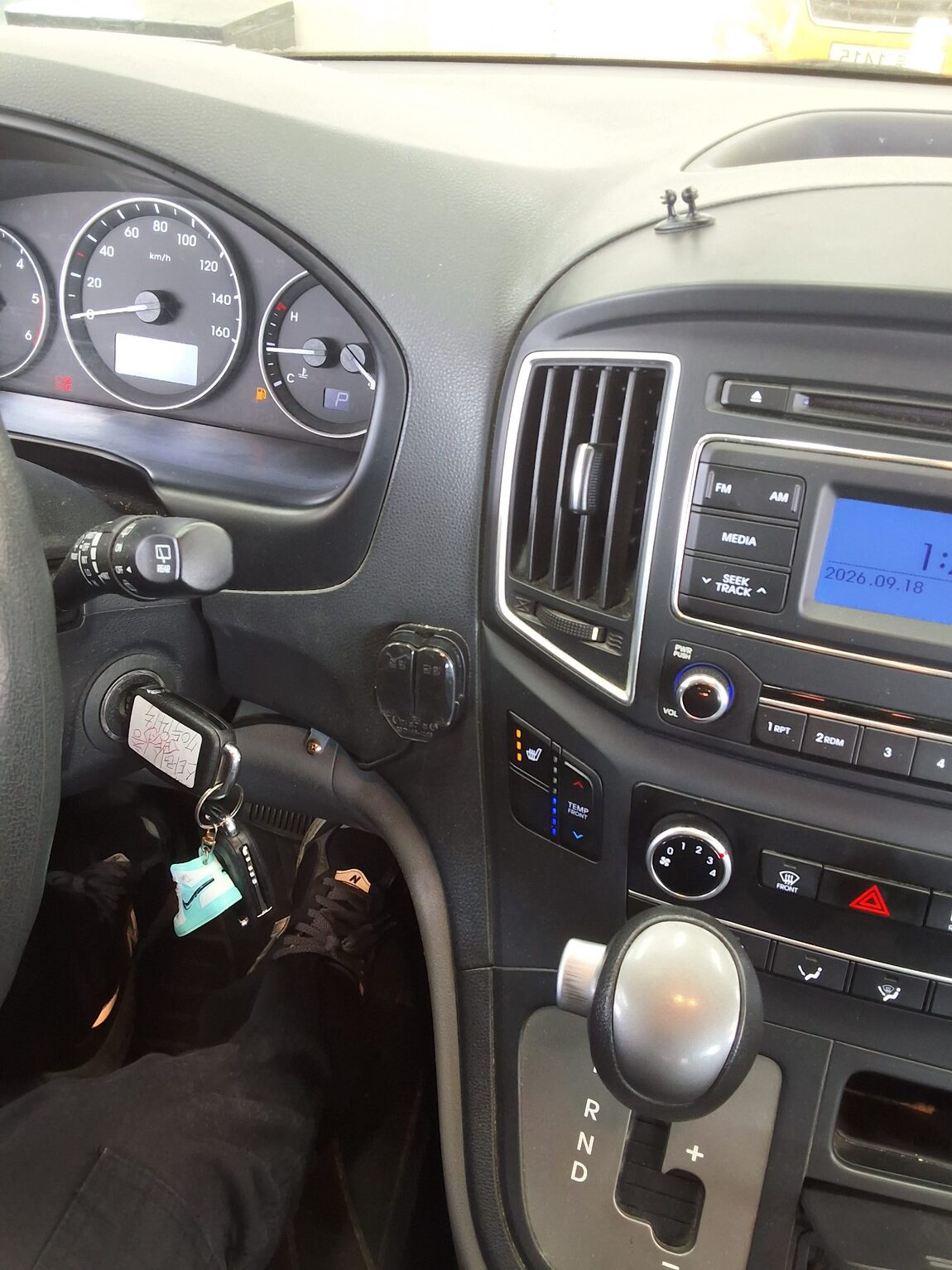 HYUNDAI THE NEW GRAND STAREX CHILDREN'S BUS 15-SEATER DIESEL 2019 - zdjęcie 17