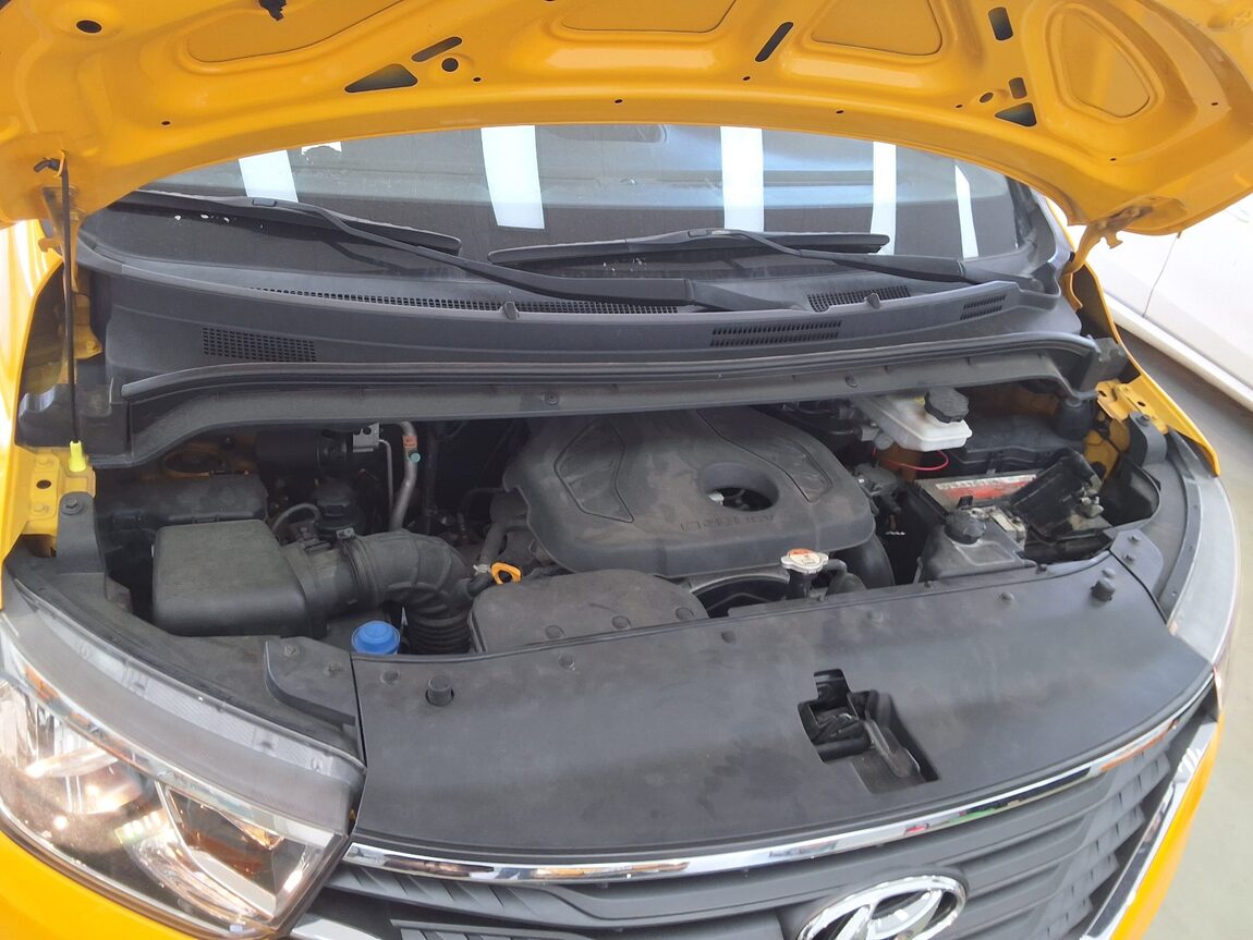 HYUNDAI THE NEW GRAND STAREX CHILDREN'S BUS 15-SEATER DIESEL 2019 - zdjęcie 19