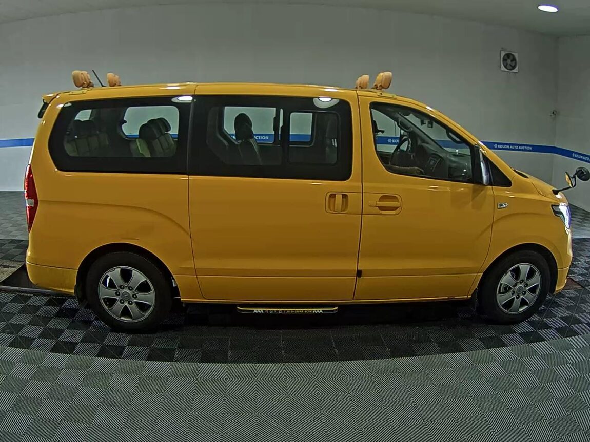 HYUNDAI THE NEW GRAND STAREX CHILDREN'S BUS 15-SEATER DIESEL 2019 - zdjęcie 4