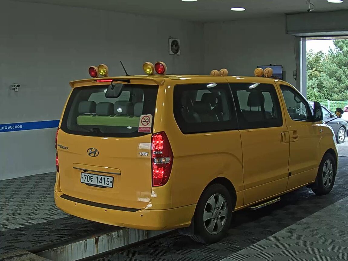 HYUNDAI THE NEW GRAND STAREX CHILDREN'S BUS 15-SEATER DIESEL 2019 - zdjęcie 5