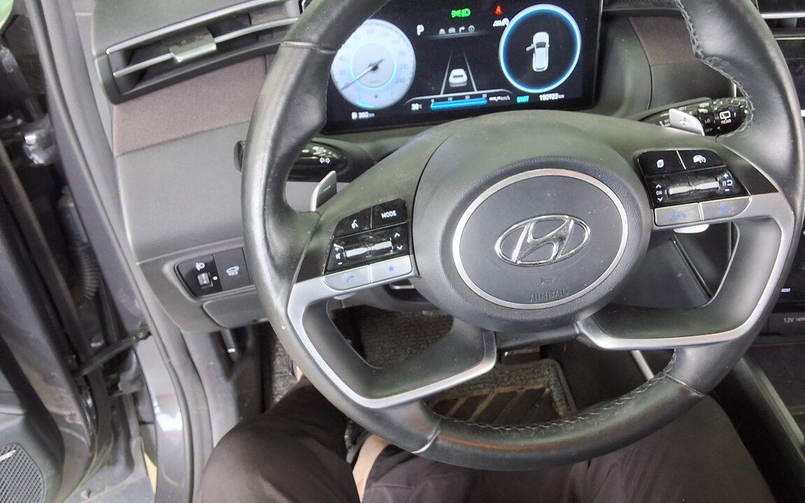 HYUNDAI THE ALL NEW TUCSON 2.0 DIESEL 2WD INSPIRATION 2022 - zdjęcie 17