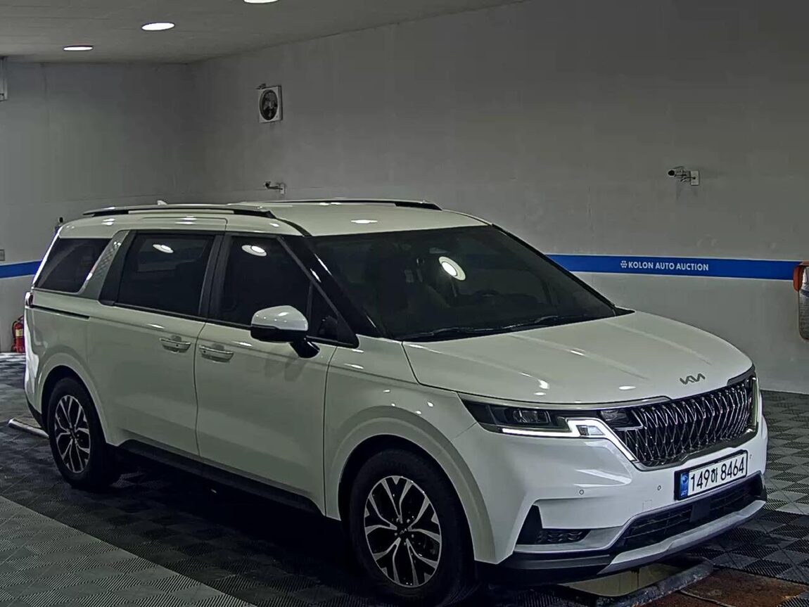 KIA NEW CARNIVAL (KA4) 9-SEATER DIESEL PRESTIGE 2023 - zdjęcie 3