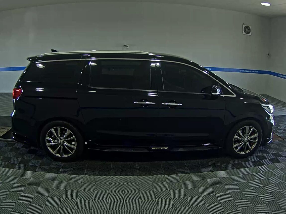 KIA THE NEW CARNIVAL LIMOUSINE 7-SEATER DIESEL PRESIDENT 2019 - zdjęcie 4