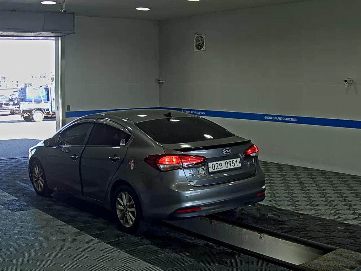 KIA THE NEW K3 1.6 GDI TRENDY 2016 - zdjęcie 6