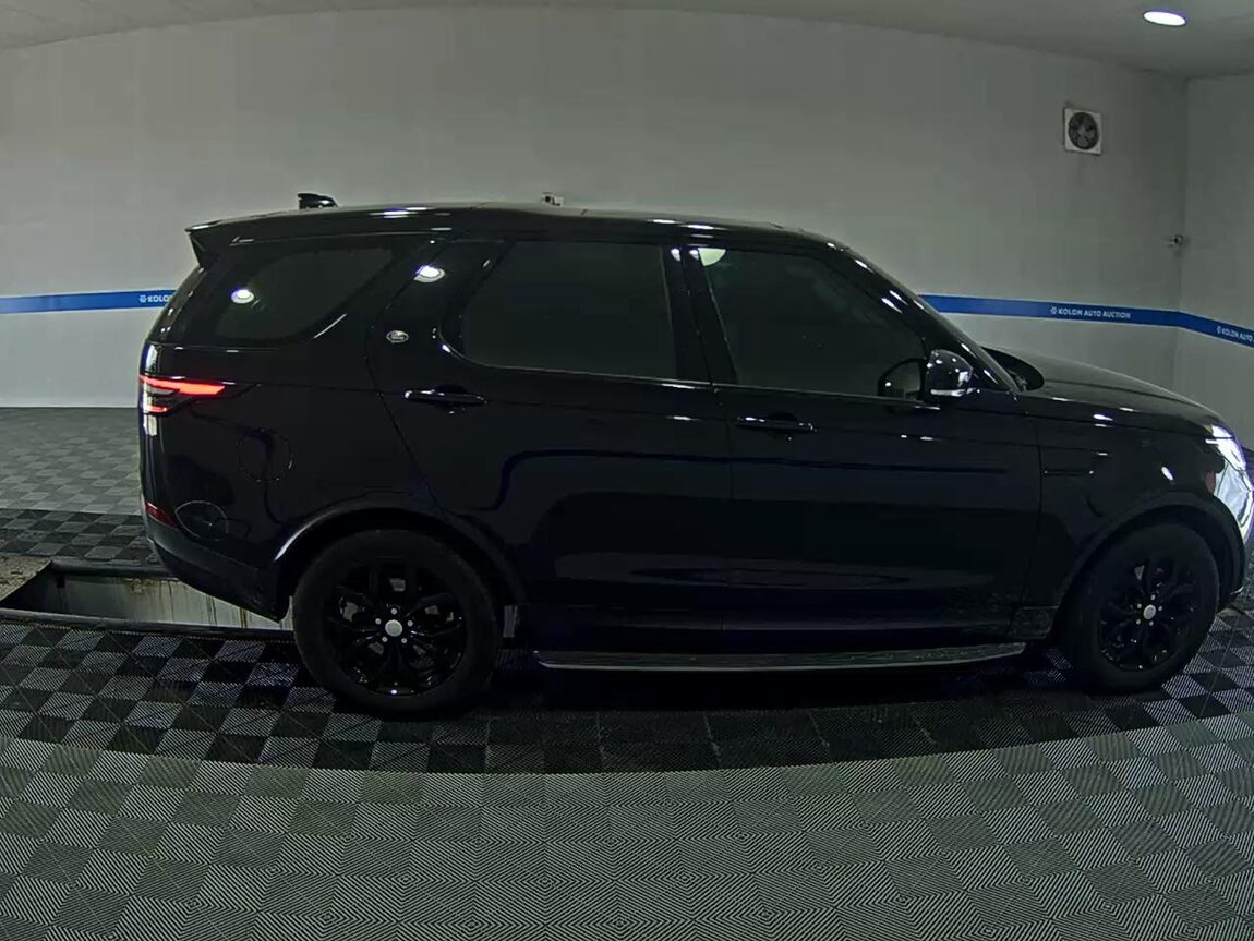 LAND ROVER DISCOVERY 5 2.0 SD4 SE 2018 - zdjęcie 4