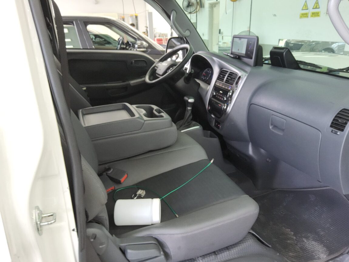 KIA THE NEW BONGO III CARGO BUILT-IN BOX TRUCK LPI PLUS MODEL 2024 - zdjęcie 11