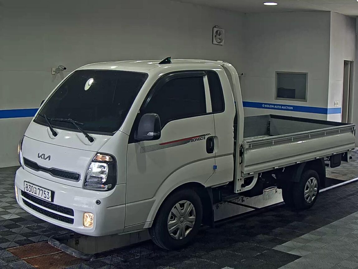 KIA THE NEW BONGO III CARGO BUILT-IN BOX TRUCK LPI PLUS MODEL 2024 - zdjęcie 2