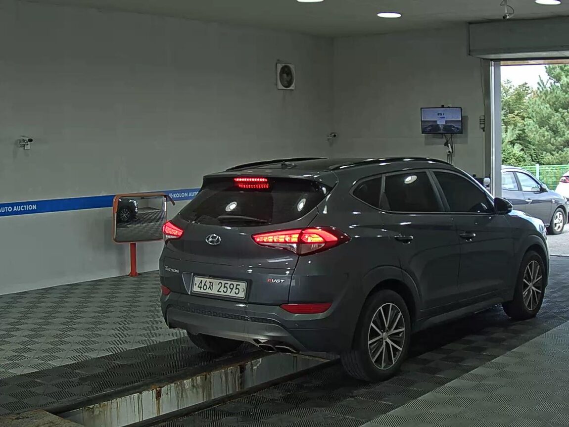 HYUNDAI ALL NEW TUCSON DIESEL R2.0 2WD MODERN 2016 - zdjęcie 5