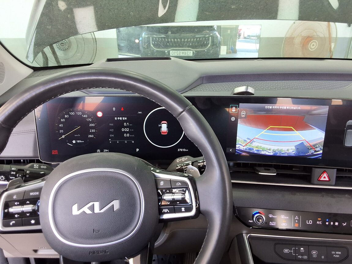 KIA THE NEW CARNIVAL (KA4) 9-SEATER DIESEL NOBLESSE 2024 - zdjęcie 19