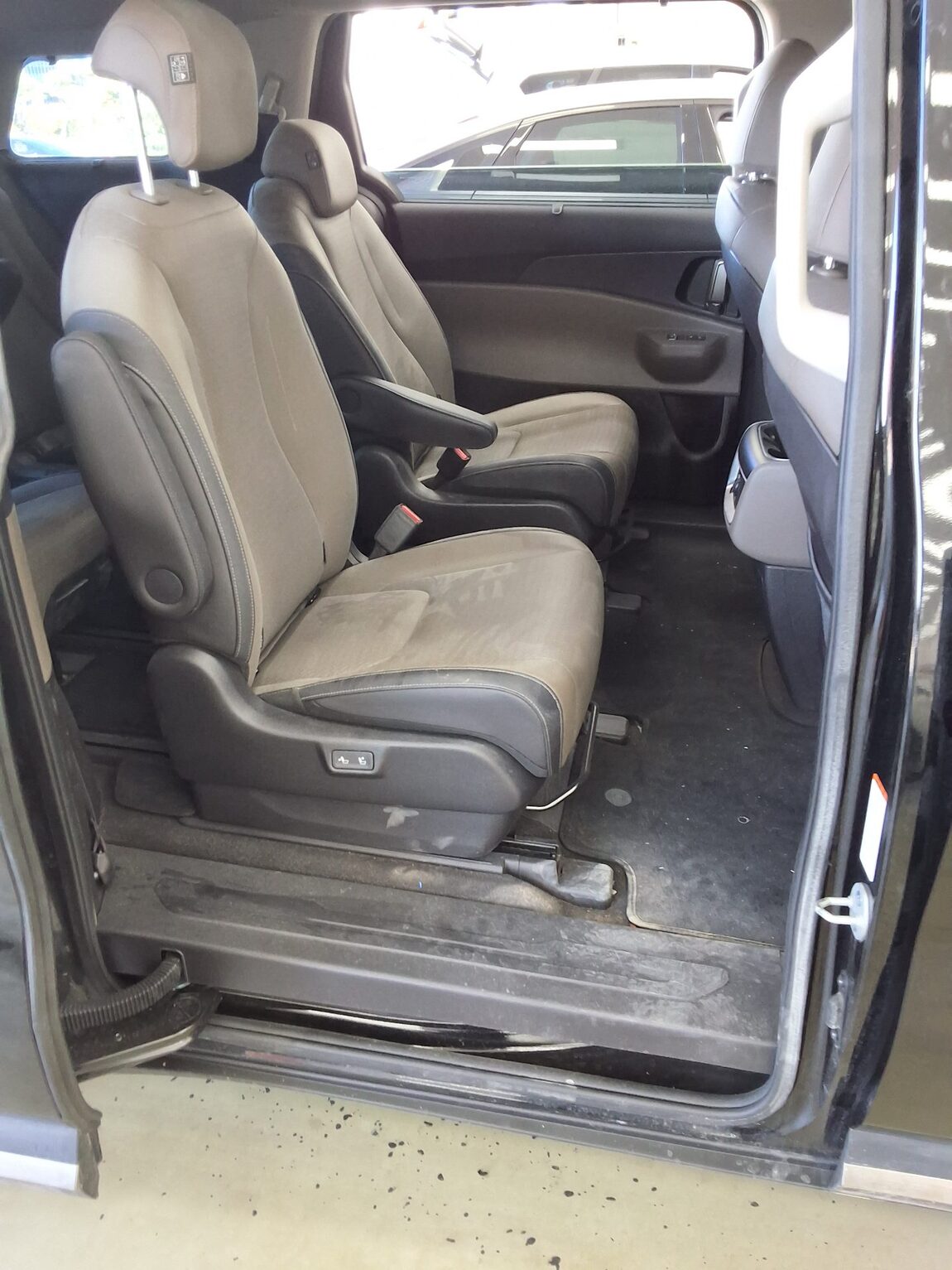 KIA THE NEW CARNIVAL (KA4) 9-SEATER DIESEL NOBLESSE 2024 - zdjęcie 14