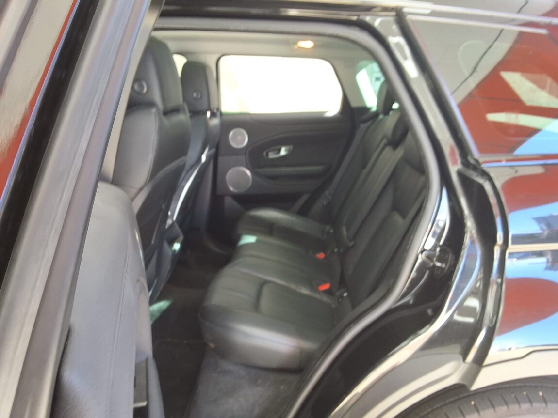 LAND ROVER RANGE ROVER EVOQUE 2.0 TD4 SE 2018 - zdjęcie 13