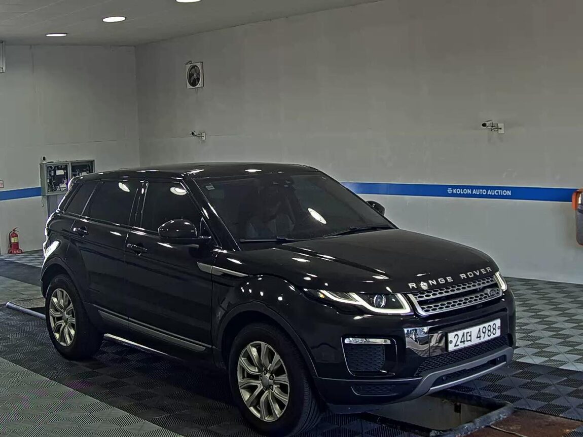 LAND ROVER RANGE ROVER EVOQUE 2.0 TD4 SE 2018 - zdjęcie 3