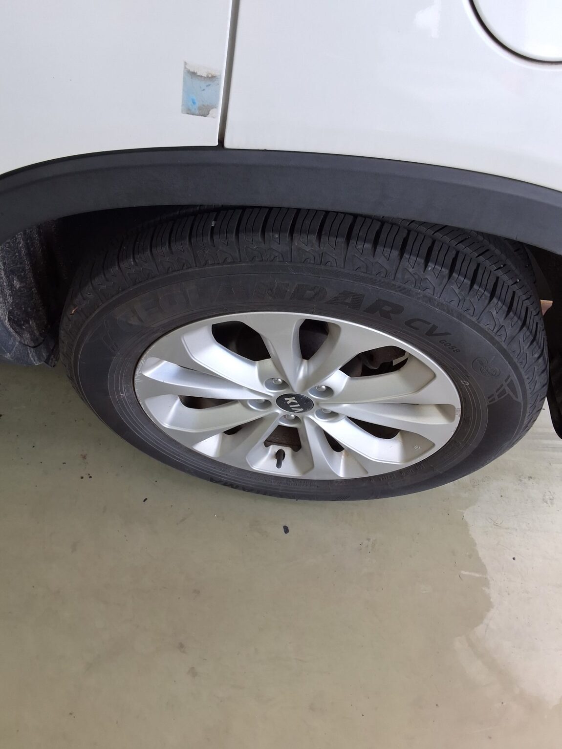 KIA NEW SORENTO R R2.0 2WD TLX 2013 - zdjęcie 21
