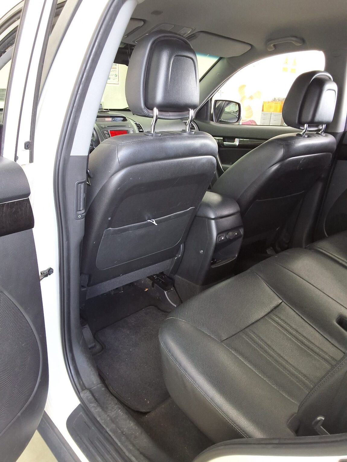 KIA NEW SORENTO R R2.0 2WD TLX 2013 - zdjęcie 12