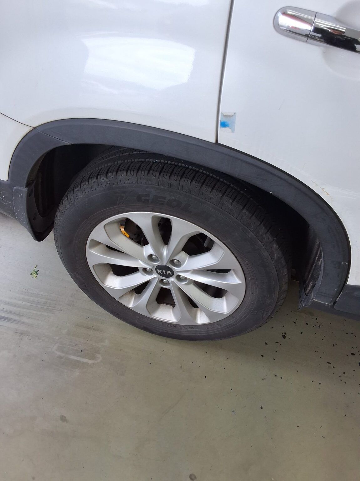 KIA NEW SORENTO R R2.0 2WD TLX 2013 - zdjęcie 23