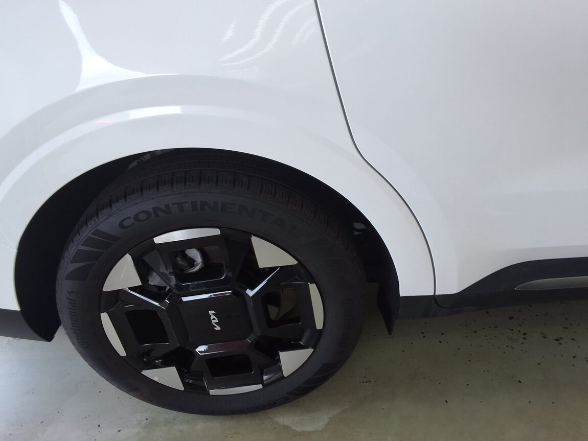 KIA THE NEW CARNIVAL (KA4) 9-SEATER DIESEL SIGNATURE 2024 - zdjęcie 26