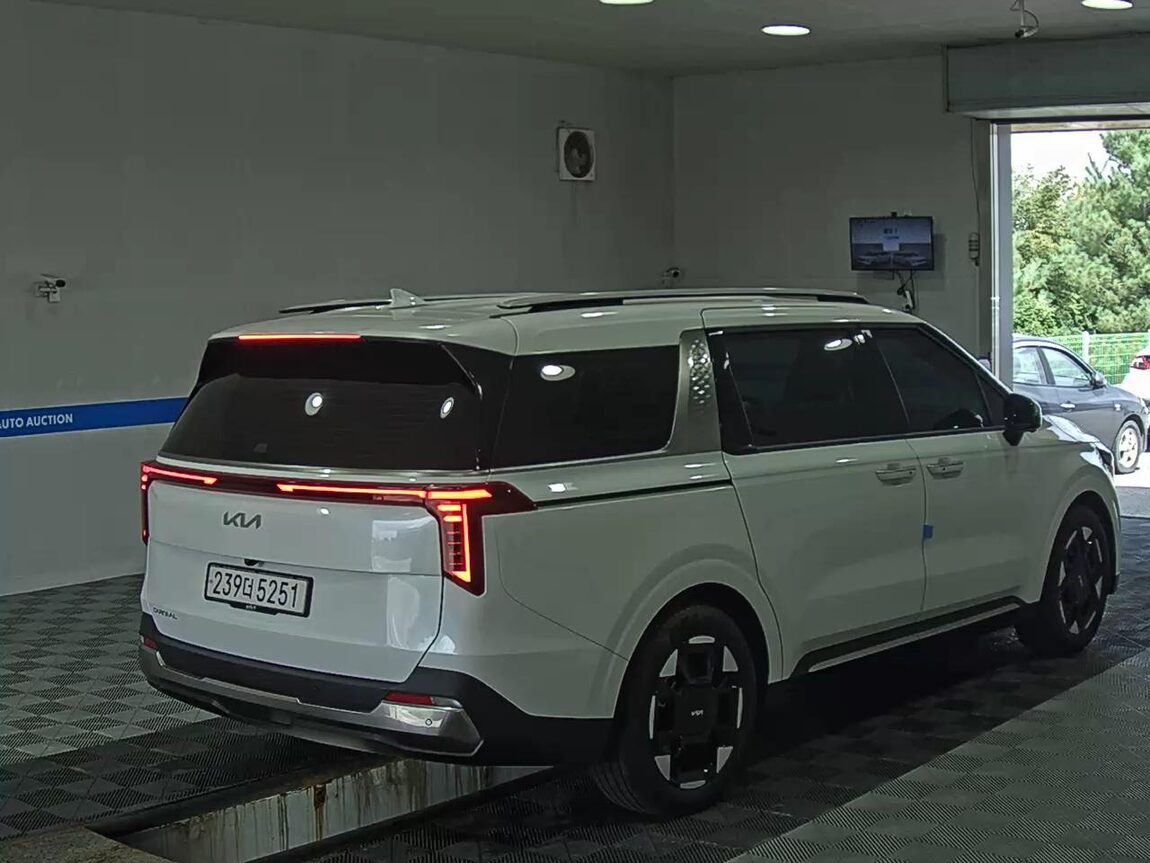 KIA THE NEW CARNIVAL (KA4) 9-SEATER DIESEL SIGNATURE 2024 - zdjęcie 5