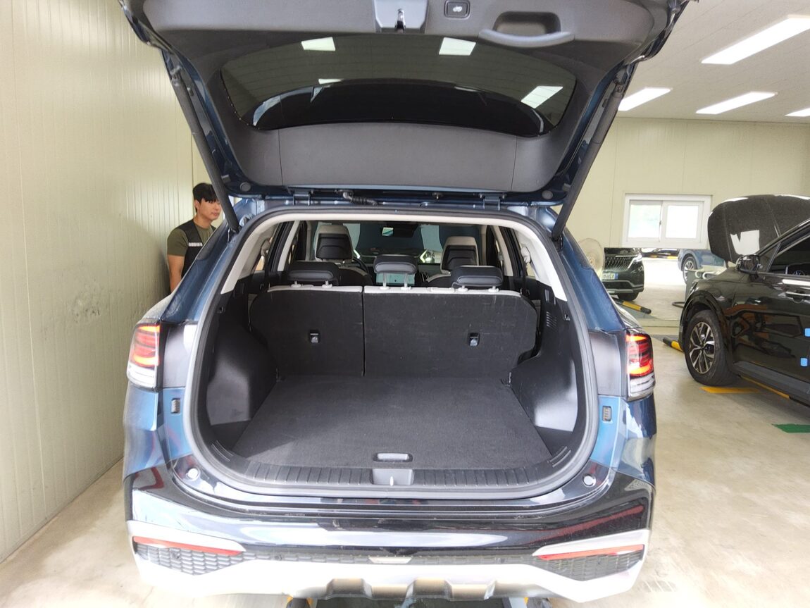 KIA THE ALL NEW SPORTAGE HYBRID 1.6 HEV SIGNATURE 2022 - zdjęcie 15