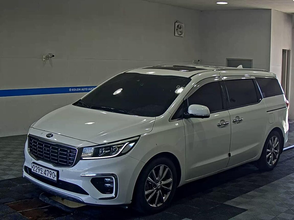 KIA THE NEW CARNIVAL 9-SEATER DIESEL NOBLESSE SPECIAL 2019 - zdjęcie 2