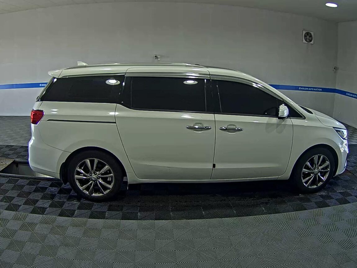 KIA THE NEW CARNIVAL 9-SEATER DIESEL NOBLESSE SPECIAL 2019 - zdjęcie 4