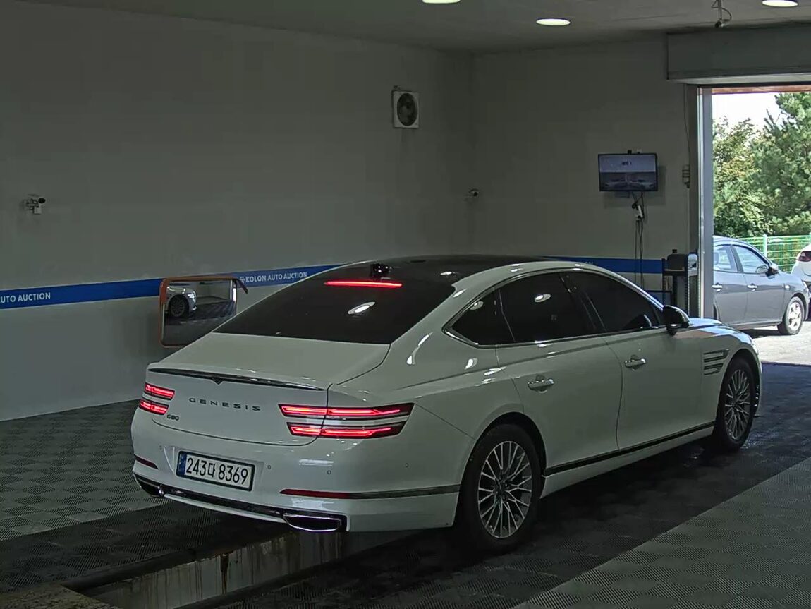 GENESIS THE ALL NEW G80 GASOLINE 2.5 2WD BASE MODEL 2024 - zdjęcie 5