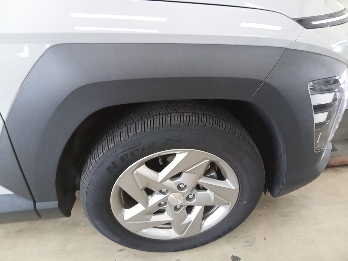 HYUNDAI THE ALL NEW KONA HYBRID 1.6 HEV MODERN 2024 - zdjęcie 23
