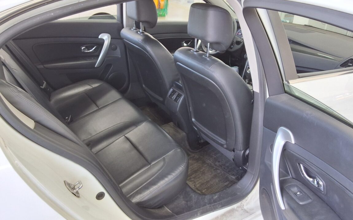 RENAULT (SAMSUNG) NEW SM5 PLATINUM LPLi RENTAL CAR PREMIUM MODEL 2014 - zdjęcie 13