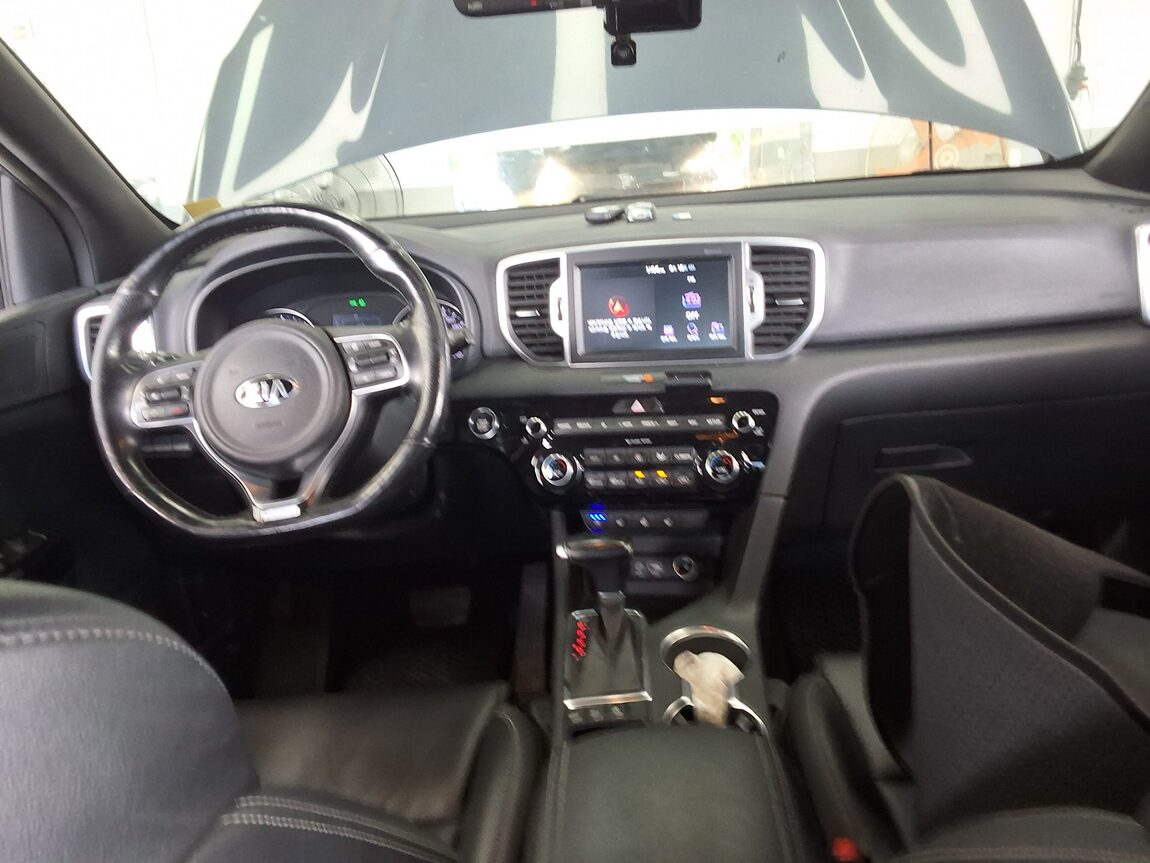 KIA NEW SPORTAGE R2.0 2WD NOBLESSE PLUS 2018 - zdjęcie 12