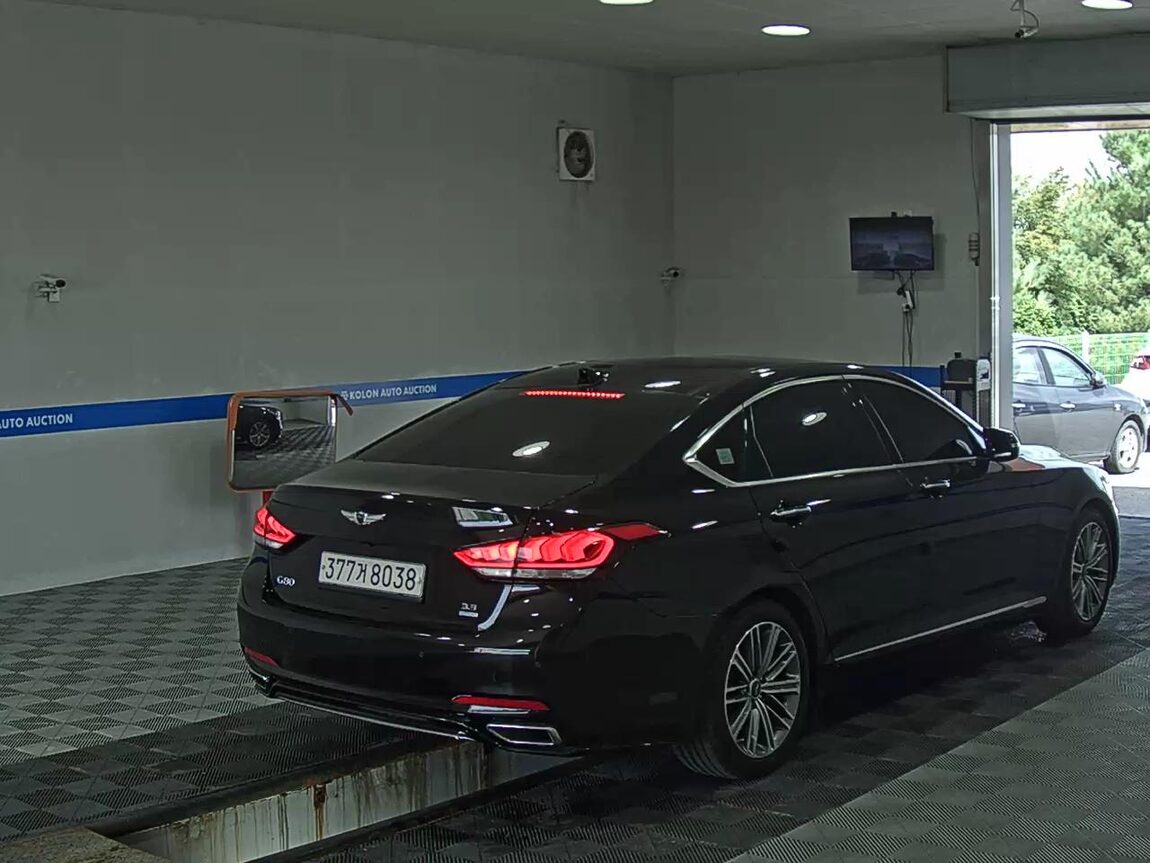 GENESIS G80 3.3 GDi AWD LUXURY 2017 - zdjęcie 5