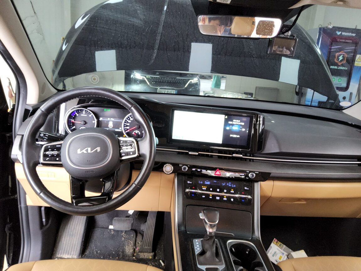 KIA NEW CARNIVAL (KA4) 9-SEATER DIESEL PRESTIGE 2023 - zdjęcie 11