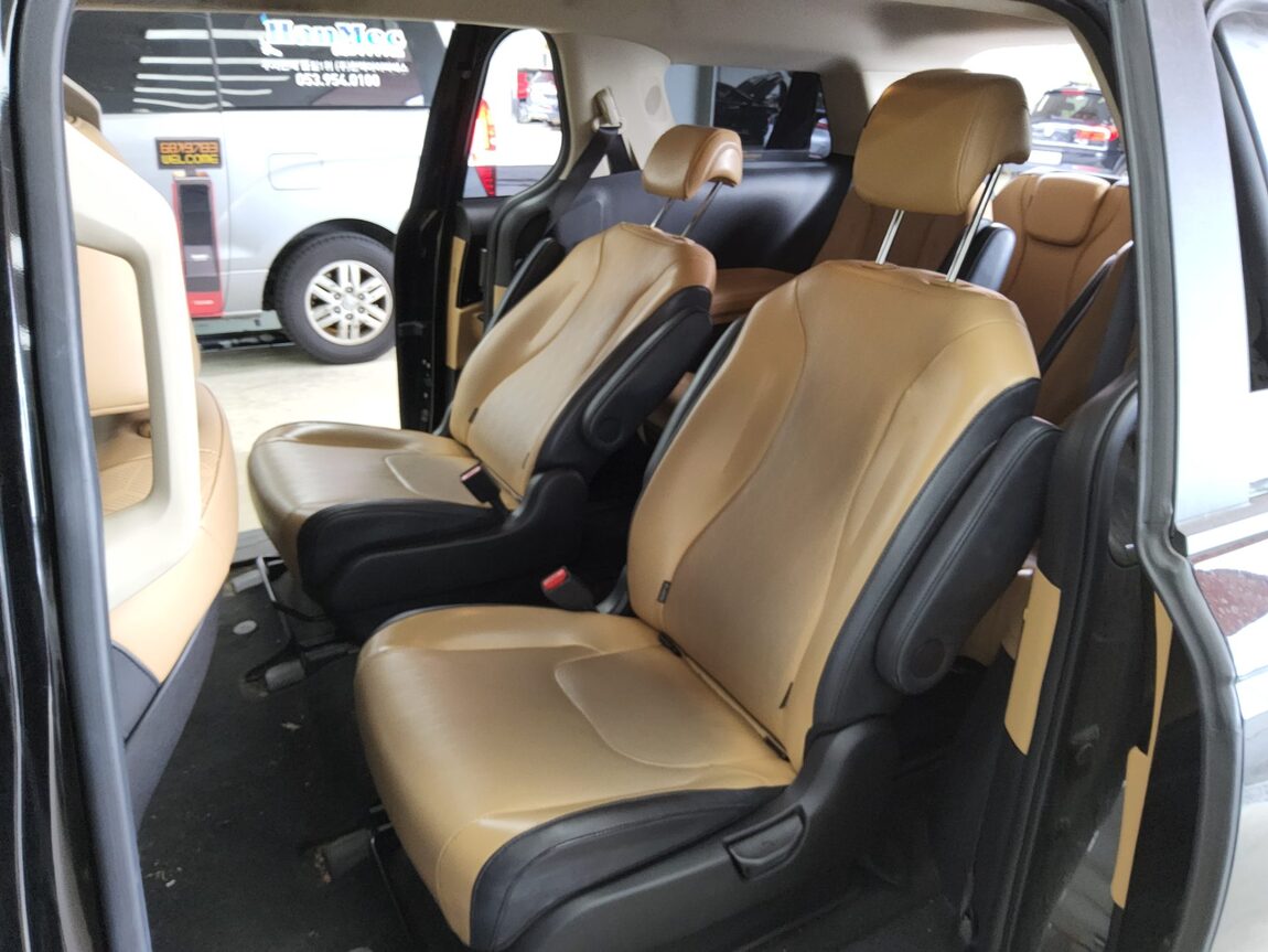 KIA NEW CARNIVAL (KA4) 9-SEATER DIESEL PRESTIGE 2023 - zdjęcie 12