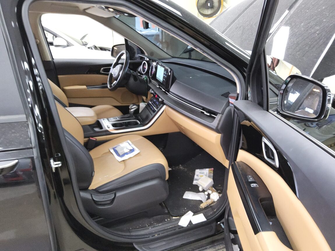 KIA NEW CARNIVAL (KA4) 9-SEATER DIESEL PRESTIGE 2023 - zdjęcie 14