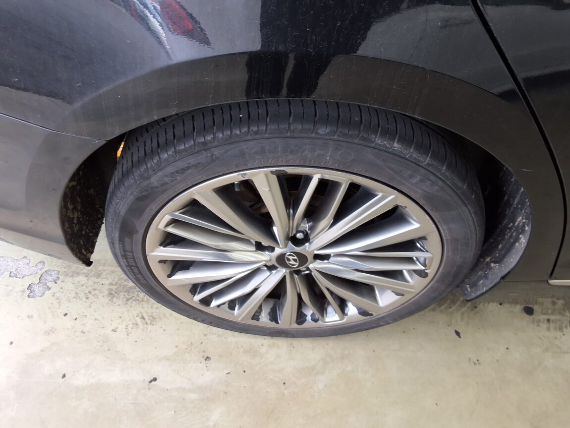 HYUNDAI GRANDEUR IG 3.0 GDi PREMIUM 2019 - zdjęcie 25
