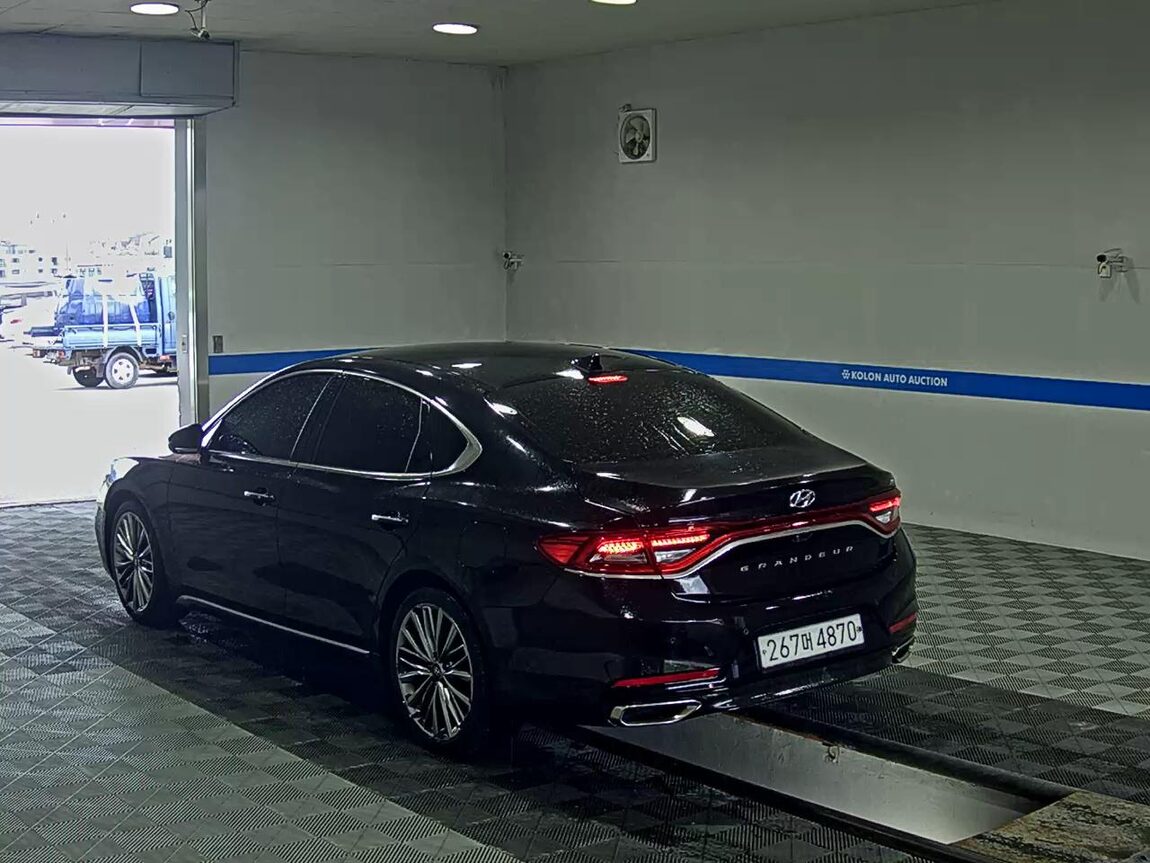 HYUNDAI GRANDEUR IG 3.0 GDi PREMIUM 2019 - zdjęcie 6