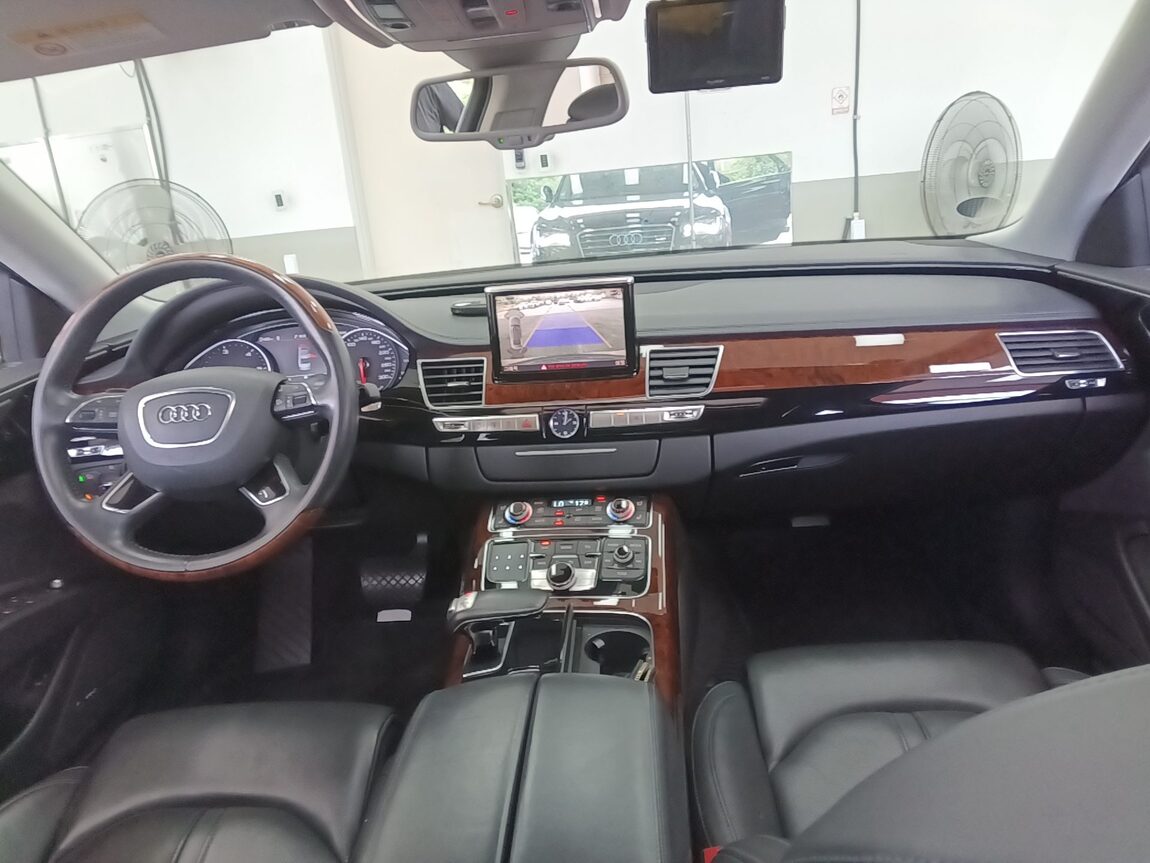 AUDI A8 (3RD GEN) 3.0 TDI QUATTRO LWB 2012 - zdjęcie 22