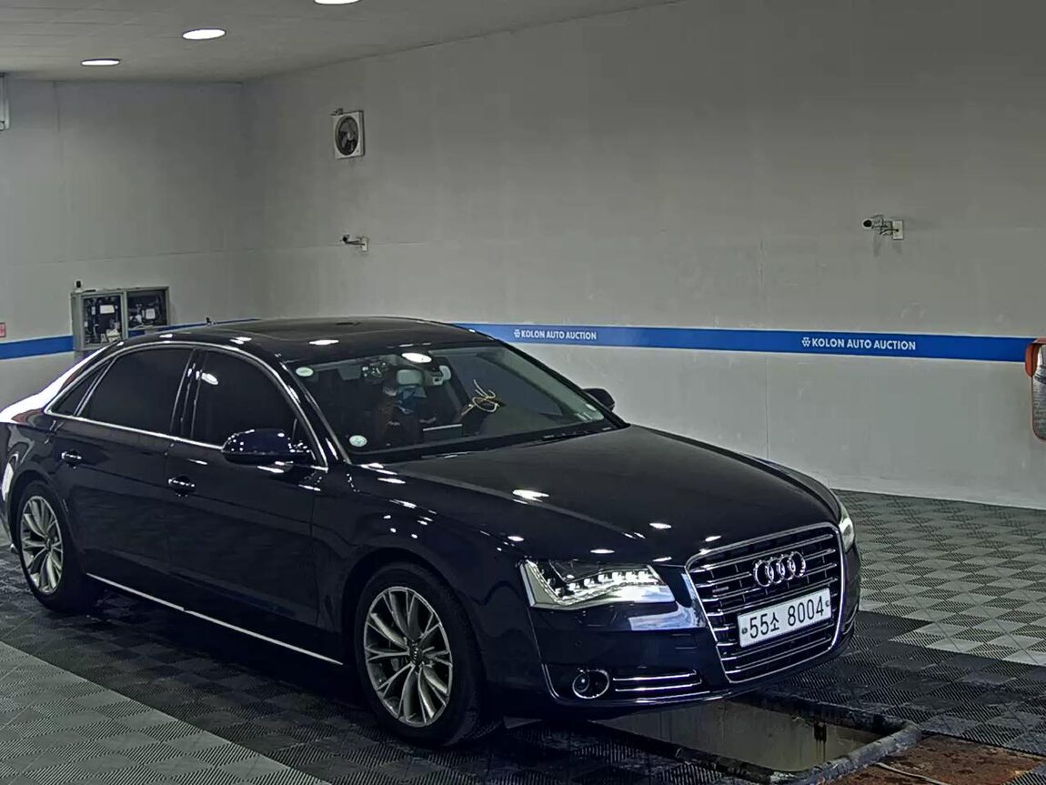 AUDI A8 (3RD GEN) 3.0 TDI QUATTRO LWB 2012 - zdjęcie 3