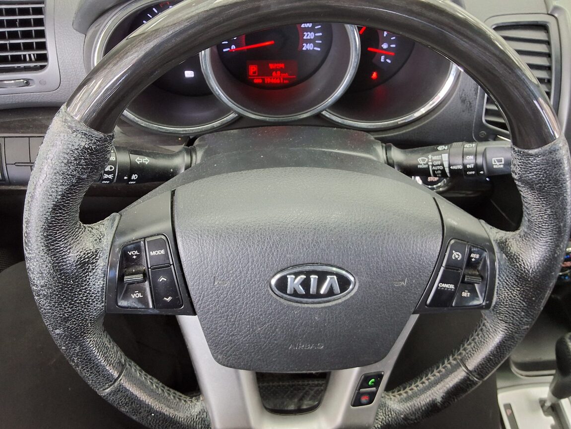 KIA SORENTO R DIESEL 2.0 2WD TLX LUXURY MODEL 2010 - zdjęcie 17