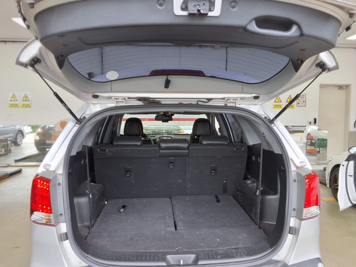 KIA SORENTO R DIESEL 2.0 2WD TLX LUXURY MODEL 2010 - zdjęcie 15