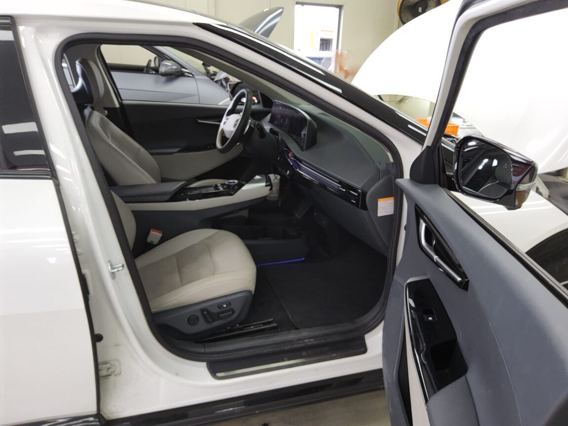 KIA EV6 LONG RANGE 2WD EARTH 2022 - zdjęcie 14
