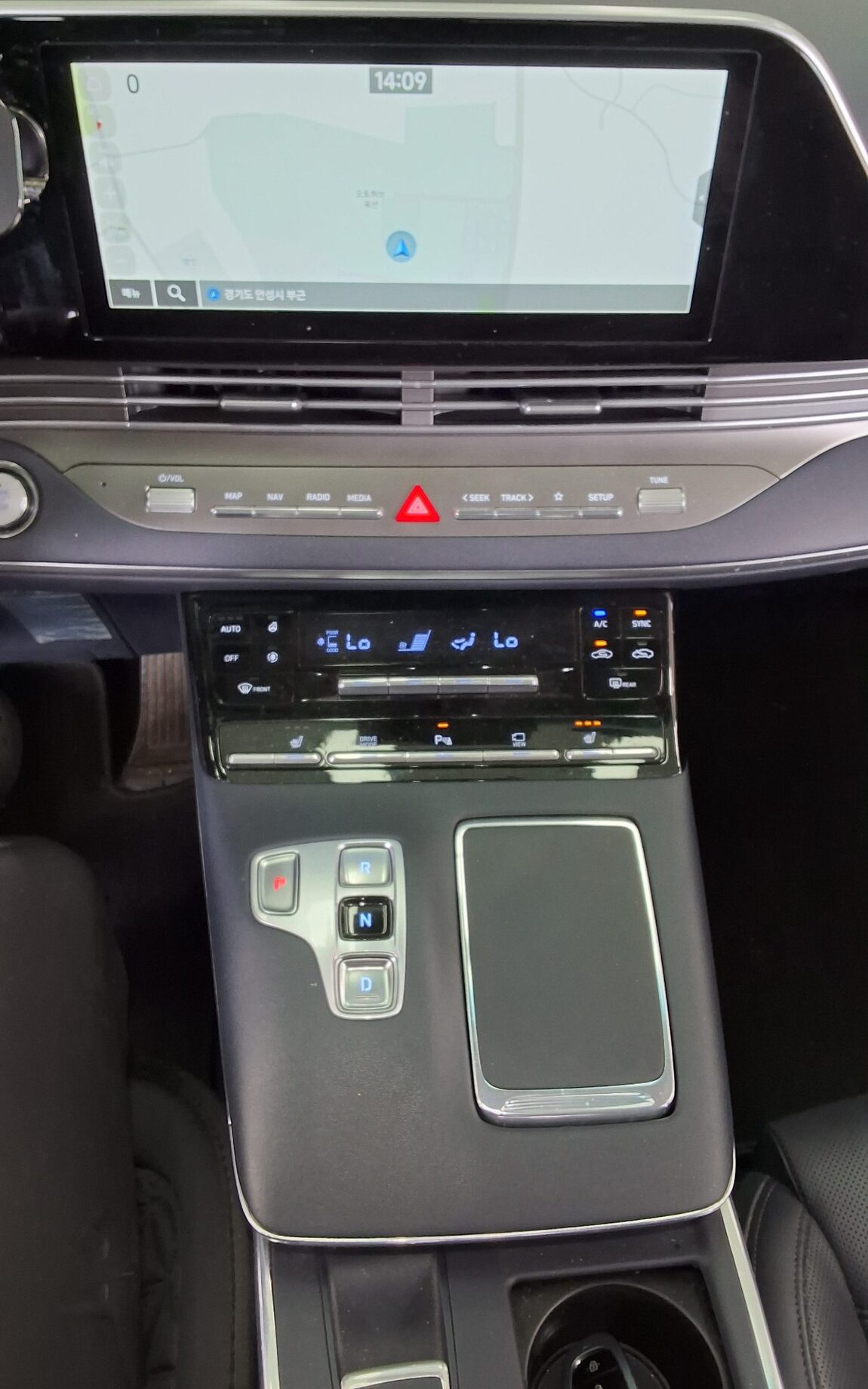HYUNDAI THE NEW GRANDEUR IG GASOLINE 2.5 PREMIUM 2022 - zdjęcie 18