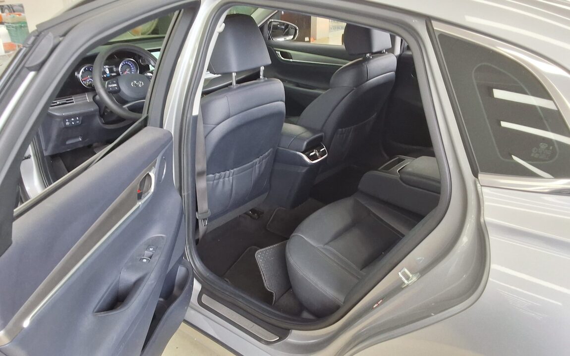 HYUNDAI THE NEW GRANDEUR IG GASOLINE 2.5 PREMIUM 2022 - zdjęcie 12