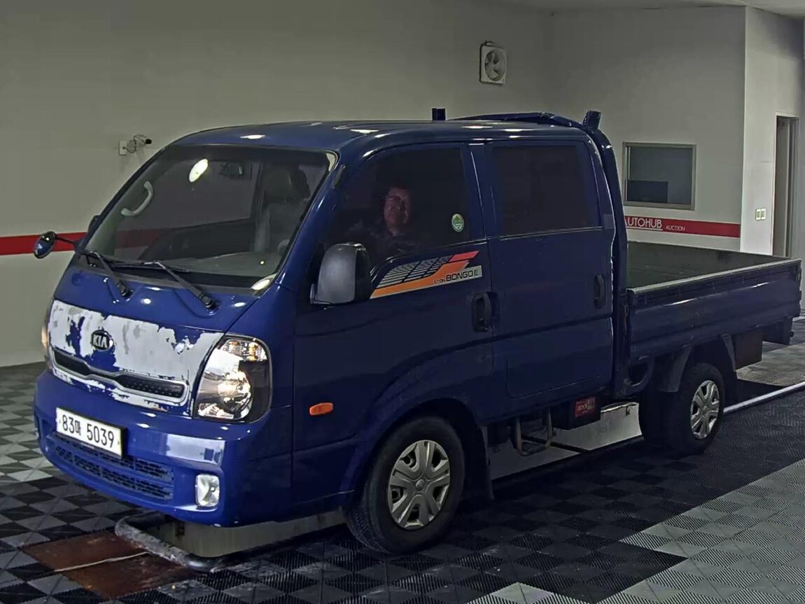KIA BONGO III CARGO CRDi DOUBLE CAB EXTRA LONG WHEELBASE 2019 - zdjęcie 2