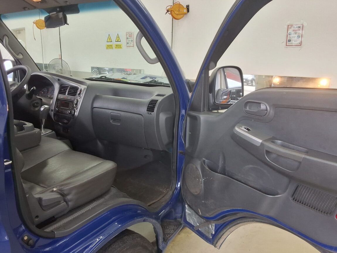 KIA BONGO III CARGO CRDi DOUBLE CAB EXTRA LONG WHEELBASE 2019 - zdjęcie 14