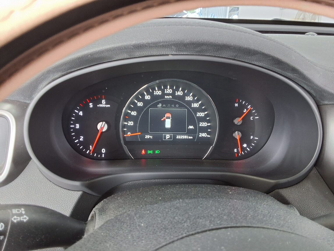 KIA ALL NEW SORENTO R2.0 2WD NOBLESSE SPECIAL 2015 - zdjęcie 9