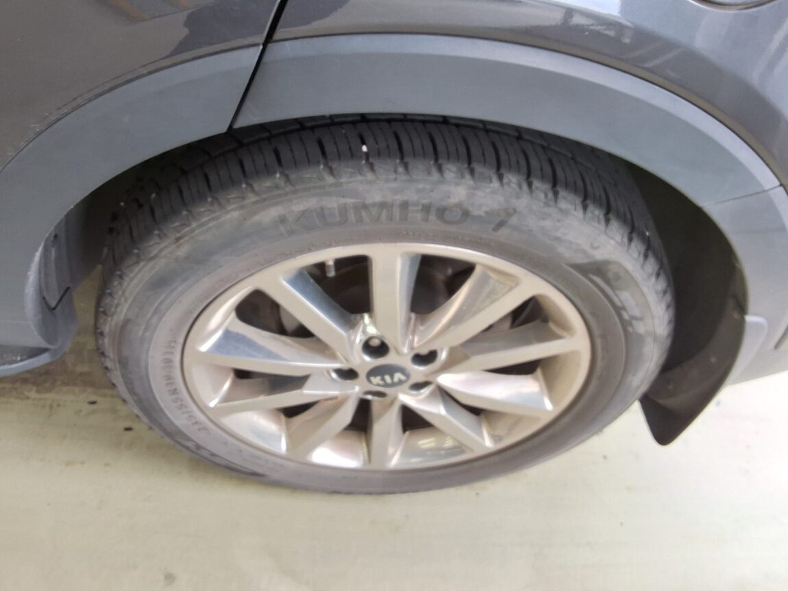 KIA ALL NEW SORENTO R2.0 2WD NOBLESSE SPECIAL 2015 - zdjęcie 23