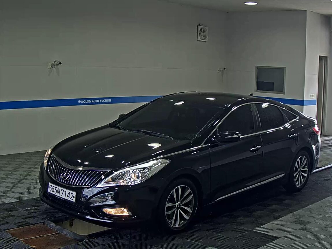 HYUNDAI GRANDEUR HG HG 240 LUXURY 2012 - zdjęcie 2